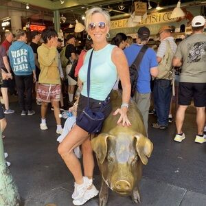 Meet your Posher, Sydney